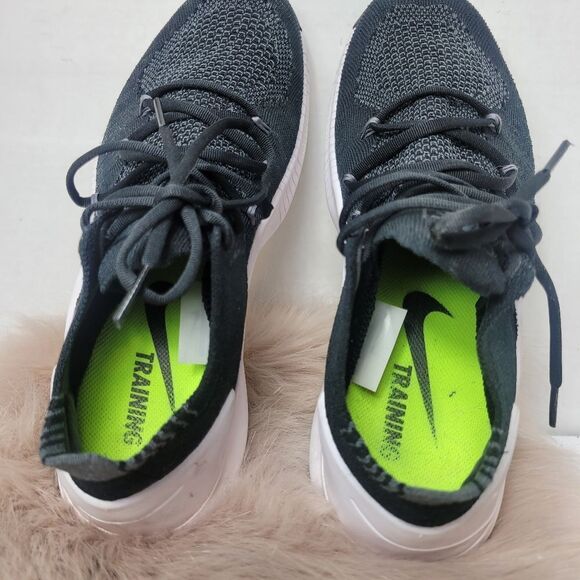 Nike TR Flyknit 3 MTLC College Navy Platinum AJ7802-410 Womens Sneakers size 7.5 - Picture 8 of 9